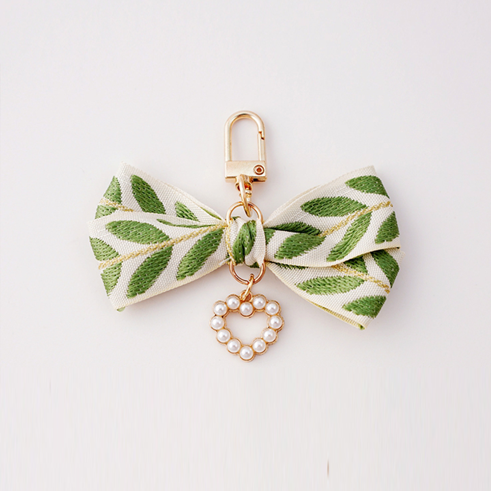 Pearl Leaf Ribbon Bag Charm