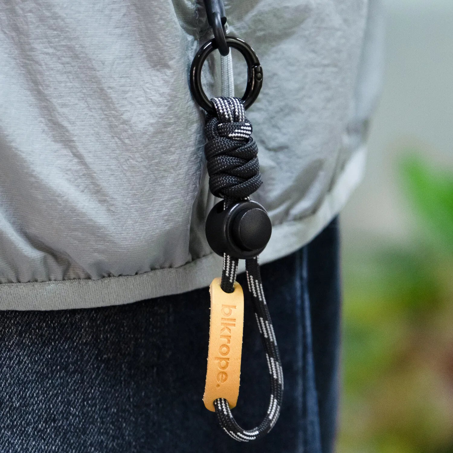 CoreTwist Minimal Bag Charm