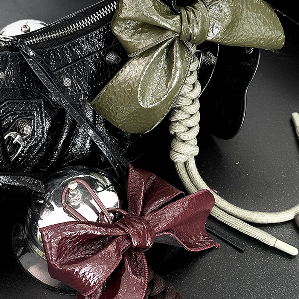 Lacquer Bow Bag Charm