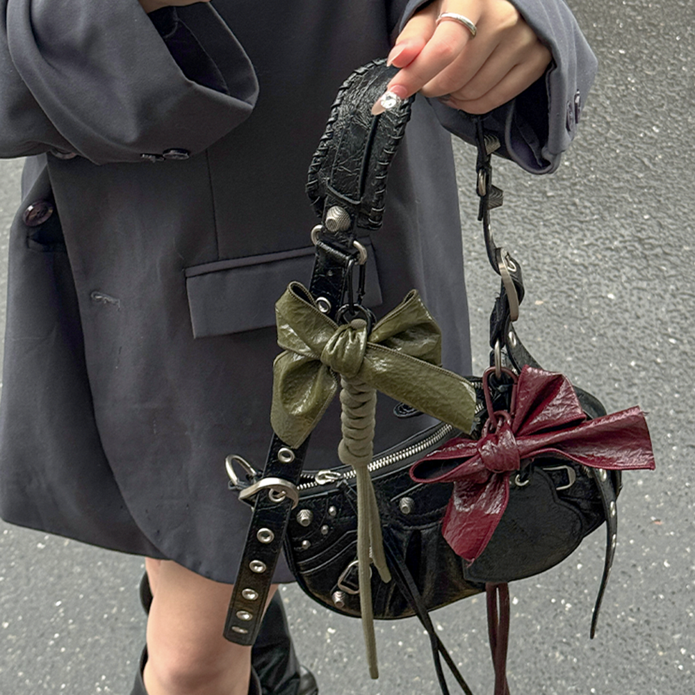 Lacquer Bow Bag Charm
