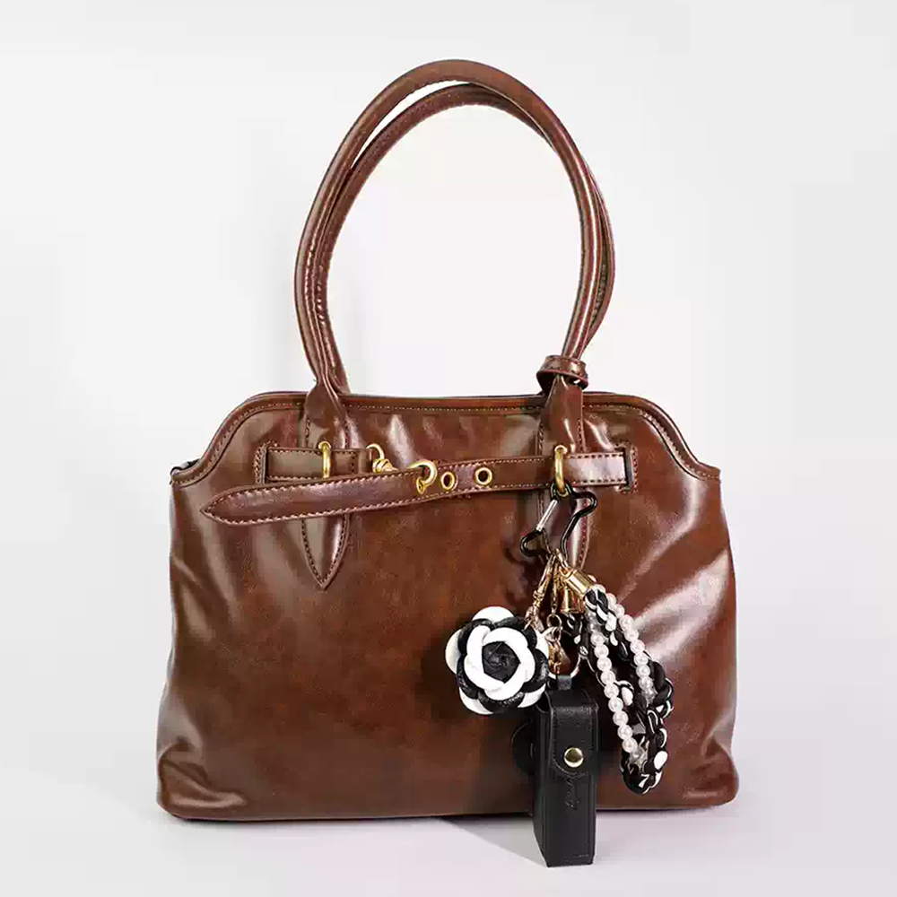 Pearl Bow Bag Charm